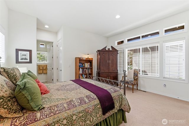 24242 NE 131st Terrace, Redmond, WA 98053