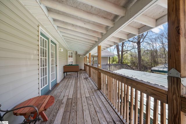 2883 N Highway 101, Greer, SC 29651