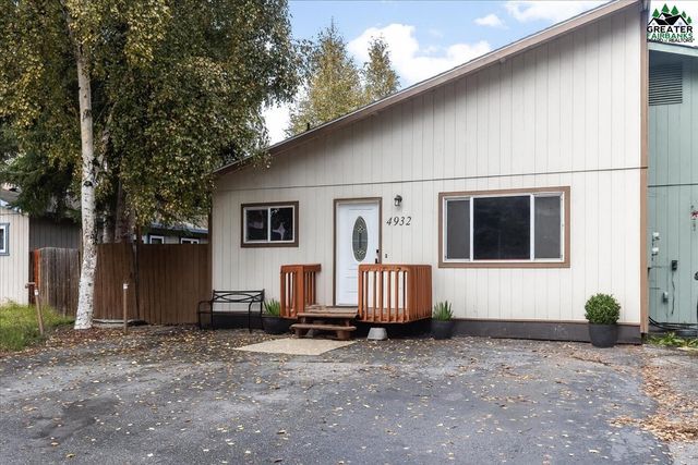 4932 DRAKE STREET, Fairbanks, AK 99709