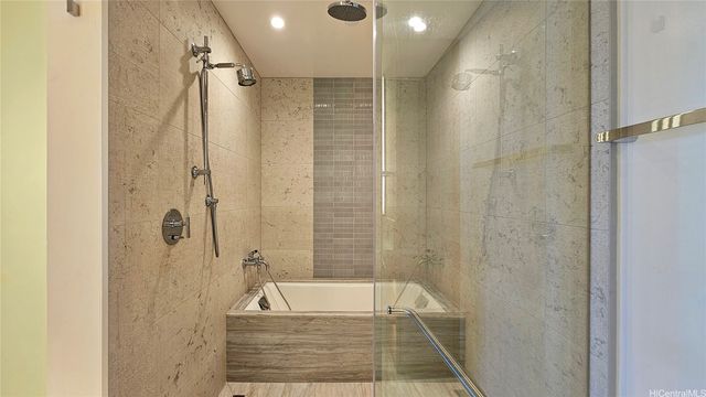 1100 Ala Moana Boulevard 2703, Honolulu, HI 96814