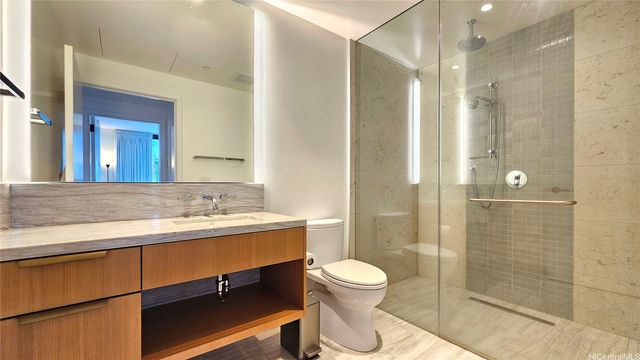 1100 Ala Moana Boulevard 2703, Honolulu, HI 96814