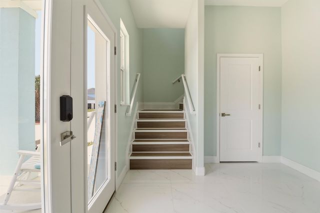 5900 Costanero Rd, St Augustine, FL 32080