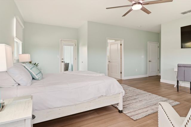 5900 Costanero Rd, St Augustine, FL 32080