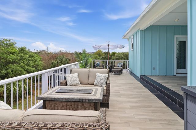 5900 Costanero Rd, St Augustine, FL 32080