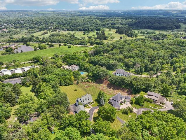 N1474 Fontana Ridge ROAD, Fontana, WI 53125