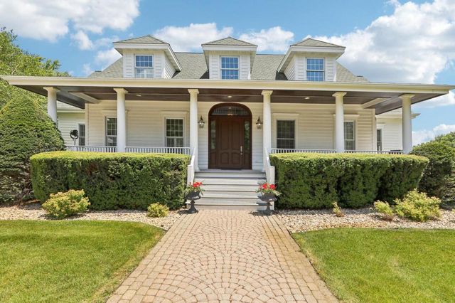 N1474 Fontana Ridge ROAD, Fontana, WI 53125