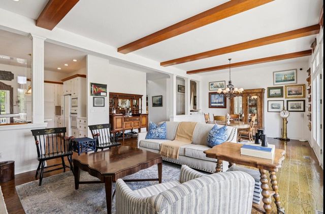 N1474 Fontana Ridge ROAD, Fontana, WI 53125