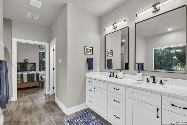 110 C Chisholm, Blanco, TX 78606