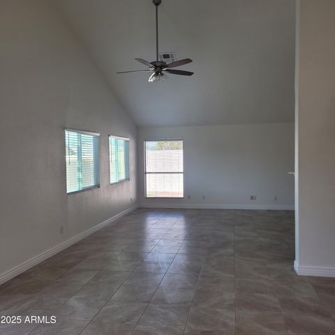 1622 N COMANCHE Drive, Chandler, AZ 85224