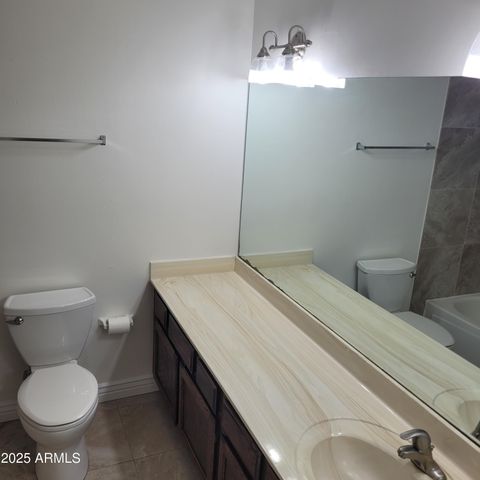 1622 N COMANCHE Drive, Chandler, AZ 85224