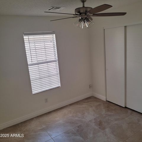 1622 N COMANCHE Drive, Chandler, AZ 85224