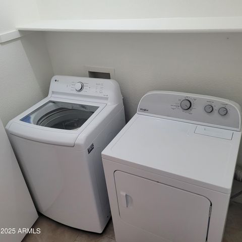 1622 N COMANCHE Drive, Chandler, AZ 85224