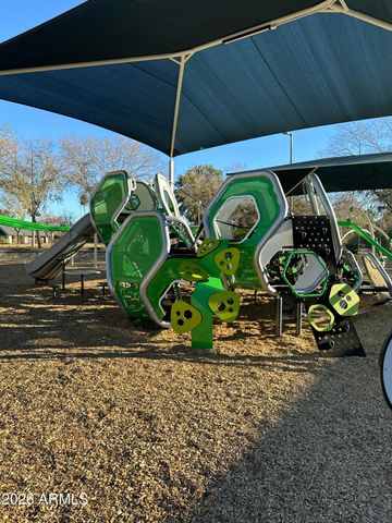 1622 N COMANCHE Drive, Chandler, AZ 85224