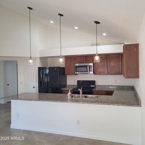 1622 N COMANCHE Drive, Chandler, AZ 85224