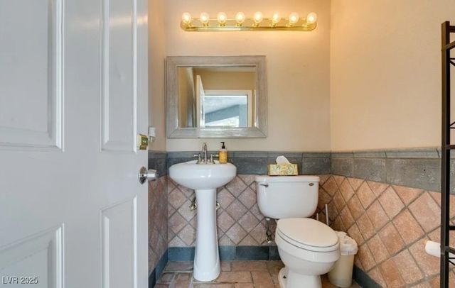 6520 Turtle Hill Road, Las Vegas, NV 89110