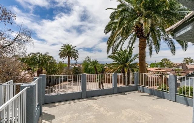 6520 Turtle Hill Road, Las Vegas, NV 89110
