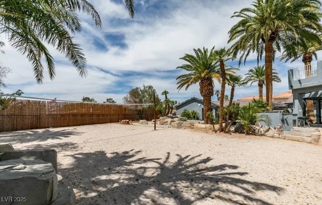 6520 Turtle Hill Road, Las Vegas, NV 89110