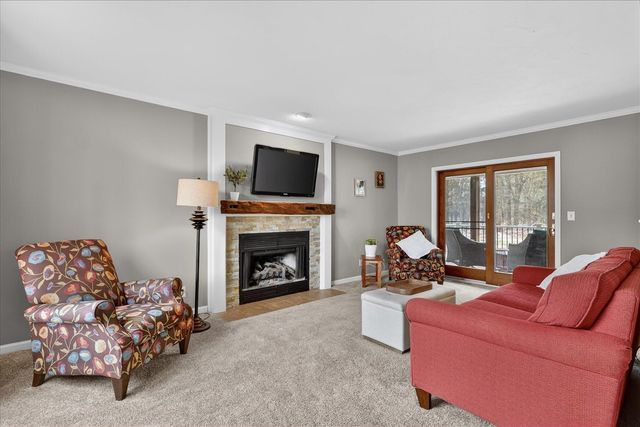 2694 Ashville Drive, Grand Rapids, MI 49525