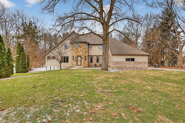 2694 Ashville Drive, Grand Rapids, MI 49525