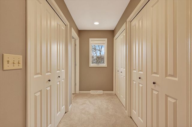 2694 Ashville Drive, Grand Rapids, MI 49525