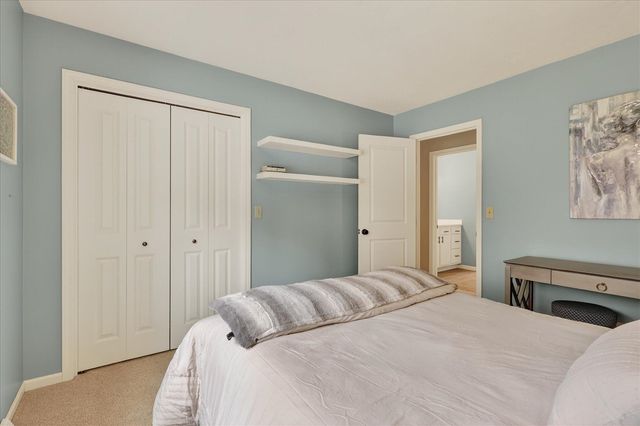 2694 Ashville Drive, Grand Rapids, MI 49525