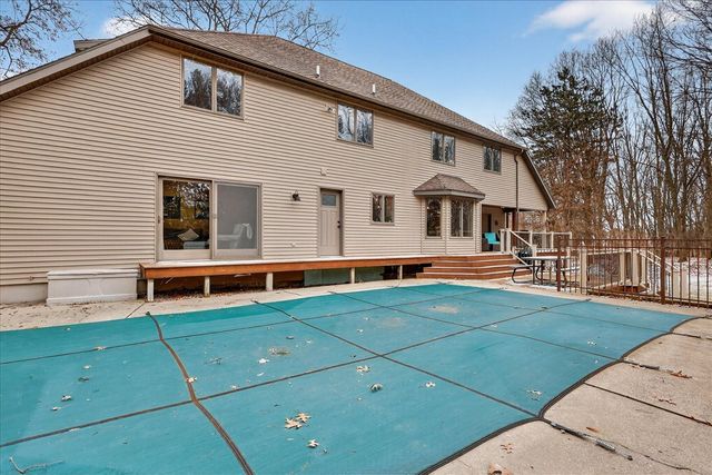 2694 Ashville Drive, Grand Rapids, MI 49525