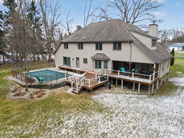 2694 Ashville Drive, Grand Rapids, MI 49525