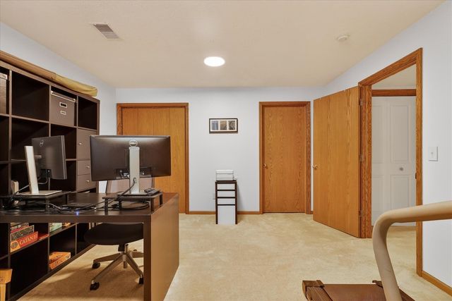 2694 Ashville Drive, Grand Rapids, MI 49525