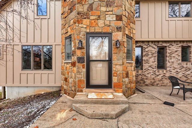 2694 Ashville Drive, Grand Rapids, MI 49525