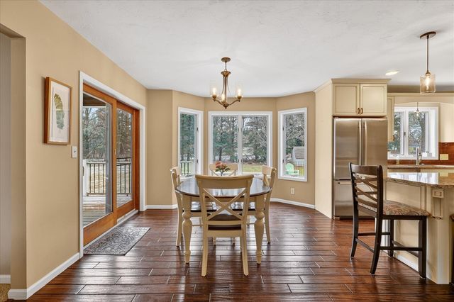 2694 Ashville Drive, Grand Rapids, MI 49525