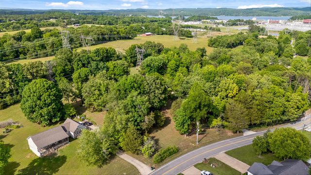 2401 Igou Ferry Road, Soddy Daisy, TN 37379