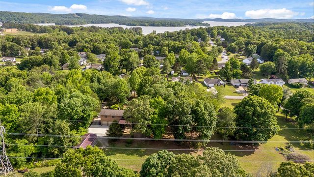 2401 Igou Ferry Road, Soddy Daisy, TN 37379