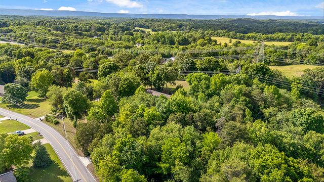 2401 Igou Ferry Road, Soddy Daisy, TN 37379