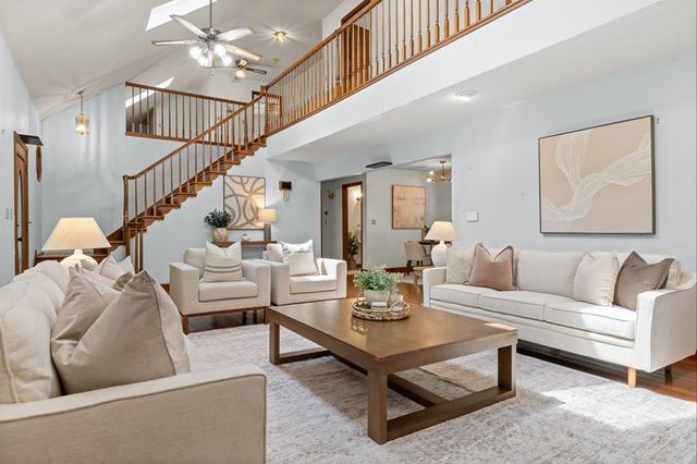 2401 Igou Ferry Road, Soddy Daisy, TN 37379