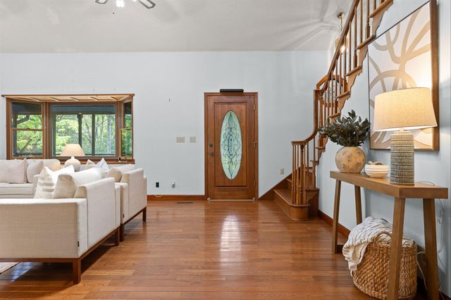 2401 Igou Ferry Road, Soddy Daisy, TN 37379