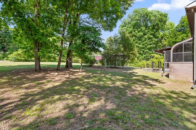 2401 Igou Ferry Road, Soddy Daisy, TN 37379