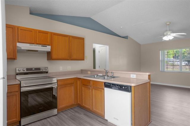 3926 E BENNETT STREET, Inverness, FL 34453