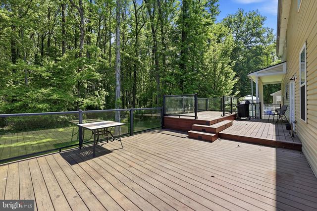 4 TAISLEY LN, Burlington, NJ 08016