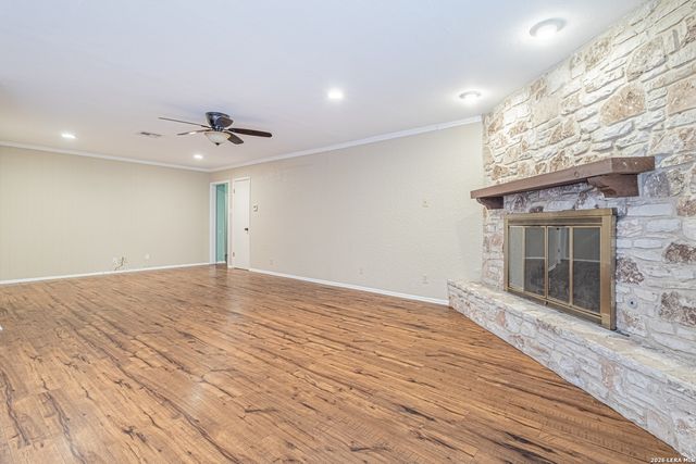5714 Dan Duryea, San Antonio, TX 78240
