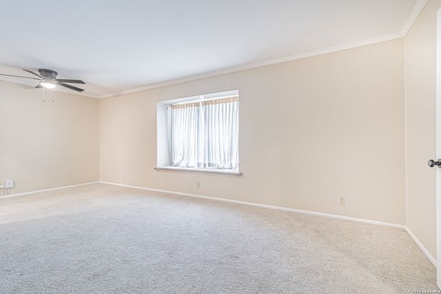 5714 Dan Duryea, San Antonio, TX 78240