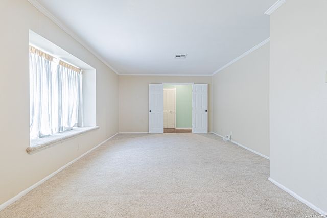 5714 Dan Duryea, San Antonio, TX 78240