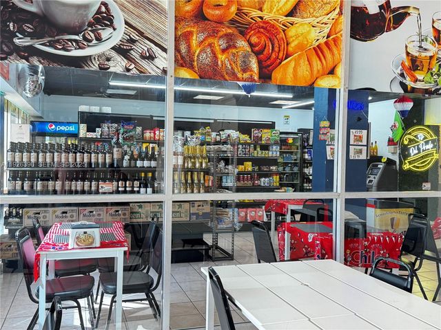 18061 Biscayne Blvd 1203, Aventura, FL 33160