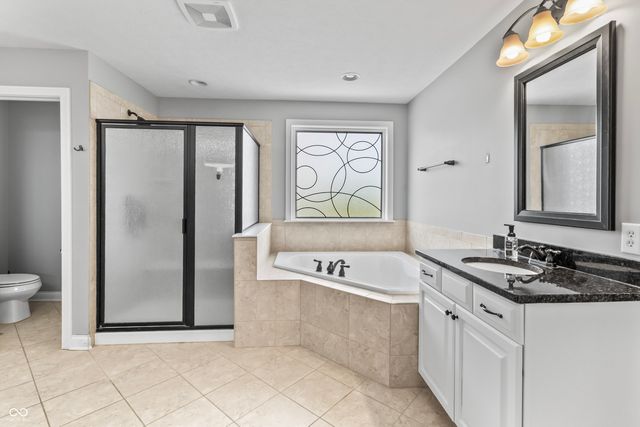 10504 Ruxton Court, Fishers, IN 46040