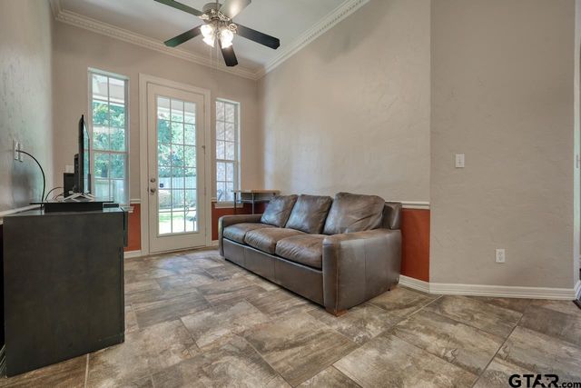 12971 Winding Oak, Lindale, TX 75771