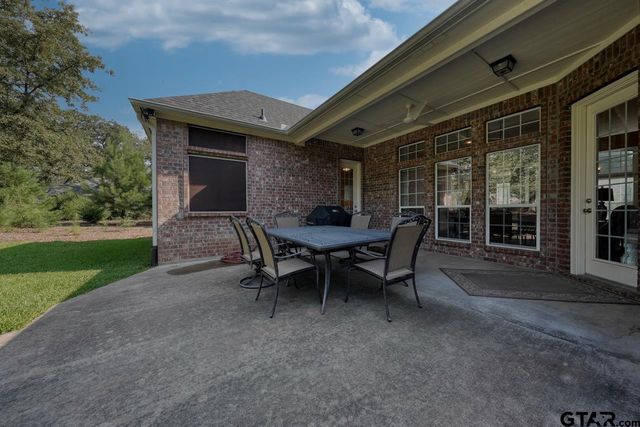 12971 Winding Oak, Lindale, TX 75771