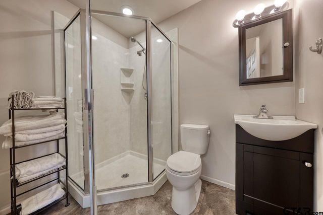 12971 Winding Oak, Lindale, TX 75771