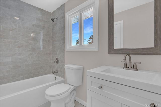 519 Advent Street, Westbury, NY 11590