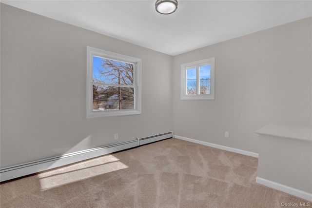 519 Advent Street, Westbury, NY 11590