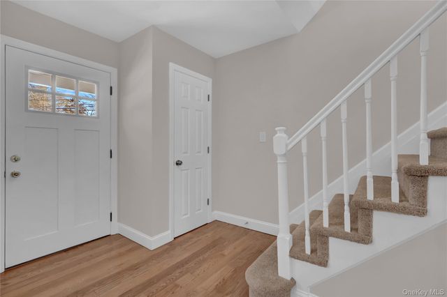 519 Advent Street, Westbury, NY 11590