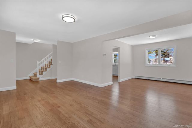 519 Advent Street, Westbury, NY 11590